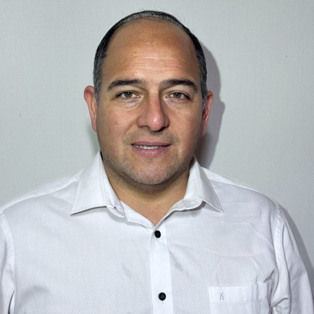 Cesar Asenjo